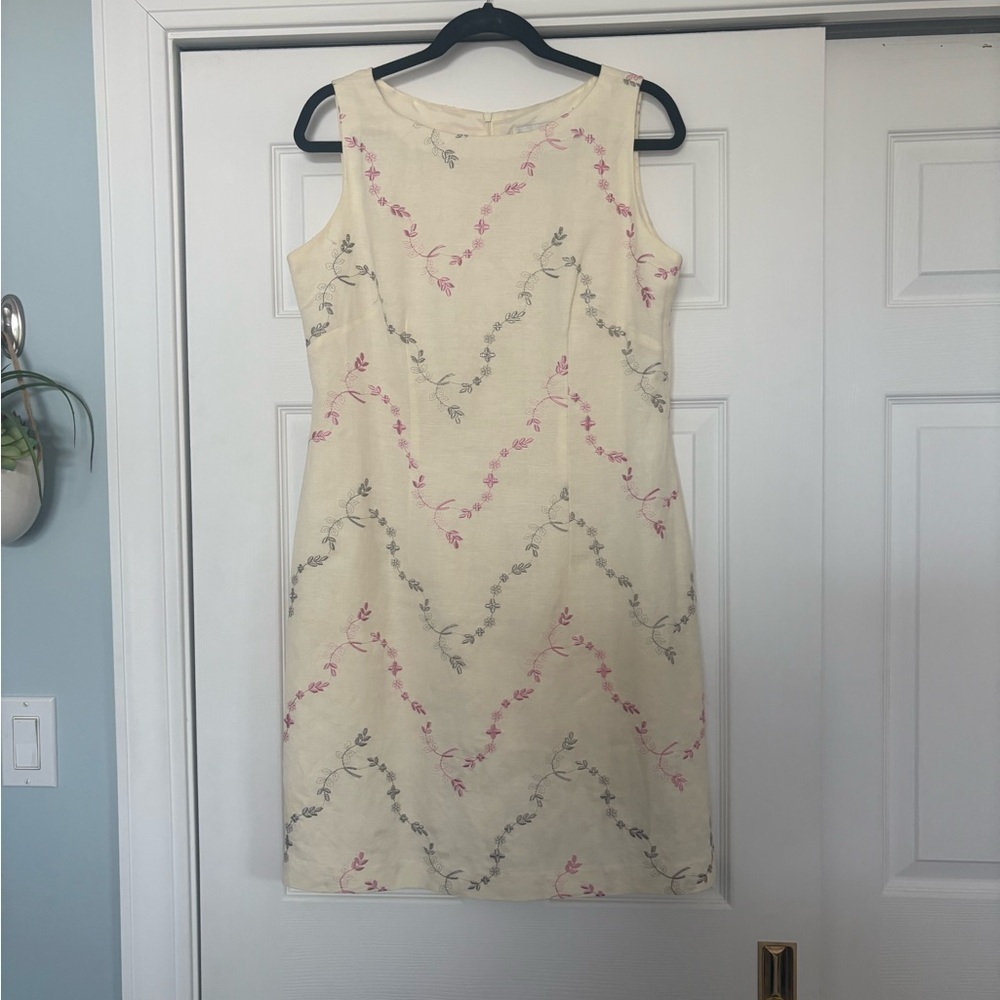 Jessica Howard Cream Embroidered Sheath Dress | Size 12